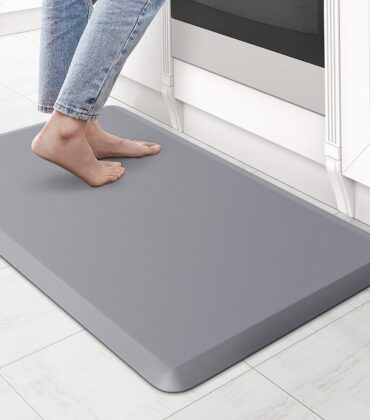 KitchenClouds Kitchen Mat Cushioned Anti Fatigue Rug 17.3"x28" Waterproof Non Slip Standing Desk Mat Comfort Floor Mats for Kitchen House Sink Office (Grey)